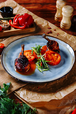 포토 JPG 해외이미지 전통 그릇 접시 음식 여행 백그라운드 다이어트 토마토 일러스트 재료 포장 건강 육류 요리 사람없음 장식 초록색 주방 식당 식사 저녁식사 치킨 카페 튀김 흰색 신선 맛 먹기 허브 메뉴 에코 유기농 날것 베트남 소금 성분 노른자 내추럴 메추리 맛있는 해외202309 해외일러스트 식물 식기 웰빙 컬러 컨셉 채소 식재료 모션 환경 상점 계란 동남아시아 닭고기요리 파일형식