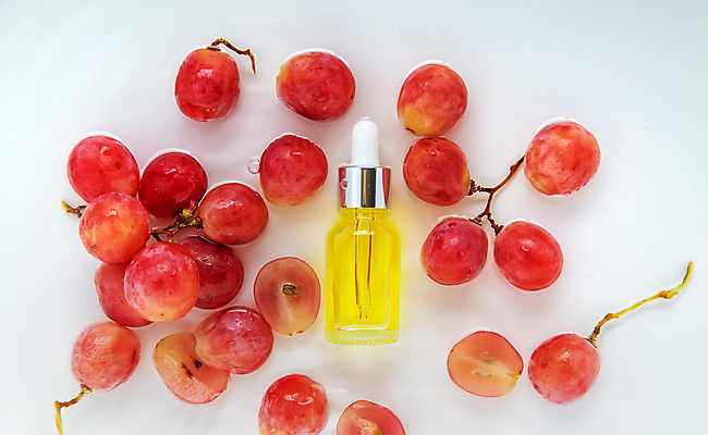 포토 JPG 해외이미지 백그라운드 자연 포도 사람없음 아웃포커스 뷰티 신선 오일 내추럴 해외202309 해외포토 음식 과일 촬영기법 화장품 생태계 파일형식