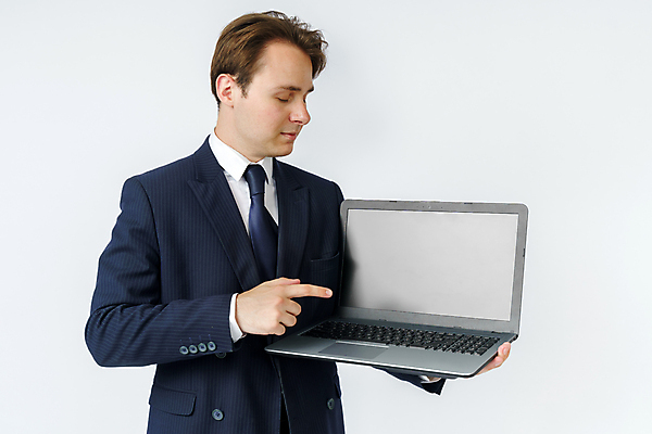 포토 JPG 해외이미지 직업 학생 응시 남자 셔츠 지도 비즈니스 사업가 성공 노동자 실내 한명 서기 사람 정장 금융 경제 노트북 사무실 성장 흰색 작업 비즈니스맨 자신감 우아함 대표 종업원 보고서 경영자 리더 문서 상업 비서 경영 심각 정중 해외202309 해외포토 1 시선 옷 감정 컬러 컨셉 상의 모션 내부 전자제품 직장인 파일형식