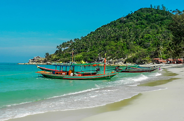 포토 JPG 해외이미지 전통 아시아 모래 바다 섬 여행 태국 자연 하늘 휴가 휴식 동양인 사람없음 물 파란색 뷰티 침묵 만 보트 산호 휴양지 꼬리 석호 안다만 이국적 터키석 파라다이스 푸켓 해외202309 해외포토 자연요소 나라 컬러 컨셉 배_교통 인종 소리 장소 자포동물 보석 생태계 파일형식