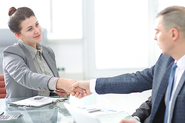 포토 JPG 해외이미지 직업 손 남자 백그라운드 컨셉 비즈니스 통신 통계 성공 협력 노동자 악수 협상 사람 여러명 성인 금융 노트북 사무실 믿음 우정 방 거래 인사 업무 비즈니스맨 그룹 작업실 고객 동료 직원 계약 리더 약속 투자 떨림 동의 콜라보레이션 해외202309 해외포토 감정 다수 관계 모션 손짓 신체부위 경제 친구 전자제품 예절 작업 직장인 파일형식