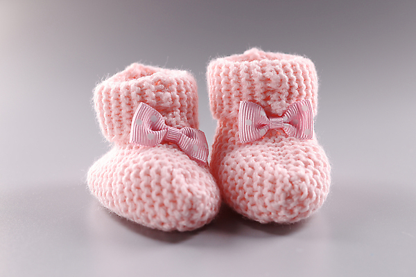 포토 JPG 해외이미지 옷 어린이 분홍색 컬러 신발 2 새로움 양말 슬리퍼 털 부츠 선물 소년 취미 사람없음 우주 임신 장비 회색 흰색 아기 신생아 인사 쌍 달콤 작음 니트 초대 부드러움 짜임 양모 고립 세례 양발 파스텔톤 핸드메이드 해외202309 해외포토 남자 컨셉 상의 사람 직물 예절 감각 맛 크기 파일형식