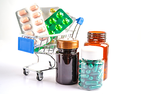 포토 JPG 해외이미지 음식 과학 재료 건강 병원 사람없음 치료 쇼핑 알약 약 세일 건강관리 달러 상점 카트 고통 간호사 약초 질병 약국 처방 테라피 온라인 중독 조제 복용 진통제 항생제 해외202309 해외포토 감정 돈 의학 관리 뷰티 의료진 풀_식물 만들기 파일형식