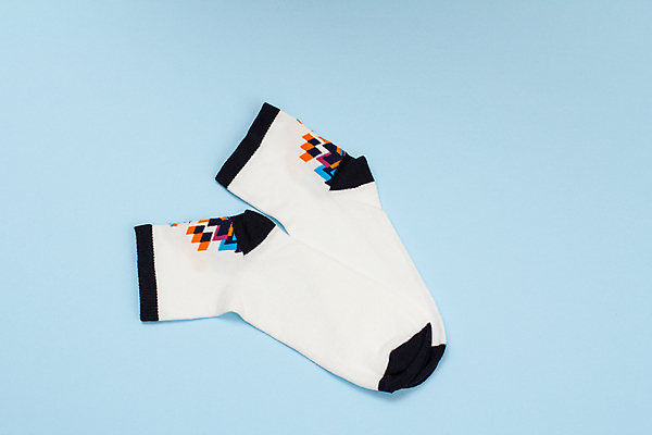 포토 JPG 해외이미지 하늘색 양말 사람없음 하이앵글 오브젝트 해외202309 해외포토 뷰포인트 파란색 파일형식