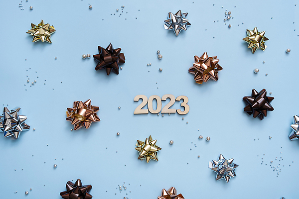 포토 JPG 해외이미지 디자인 시계 백그라운드 컨셉 목걸이 추상 휴가 새로움 나선형 선물 사람없음 장식 파란색 빛 숫자 축제 축하 시간 플랫 달콤 은색 정상 야간 연도 활 레이아웃 꽃가루 카운트다운 플랫레이 해외202309 해외포토 자연요소 문자 컬러 무늬 장신구 맛 가루 파일형식