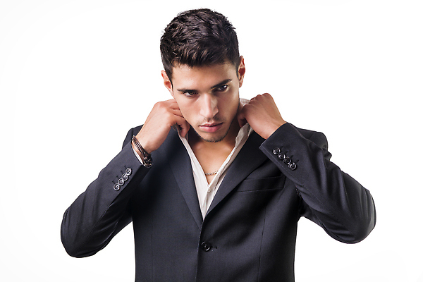 포토 JPG 해외이미지 백인 직업 응시 옷 남자 행복 포즈 백그라운드 비즈니스 성공 넥타이 한명 서기 미소 사람 정장 유행 검은색 흰색 표현 비즈니스맨 자신감 묶기 스마트 조절 경영 고립 스타일 표현성 해외202309 해외포토 서양인 1 시선 잡화 감정 컬러 컨셉 모션 표정 직장인 파일형식