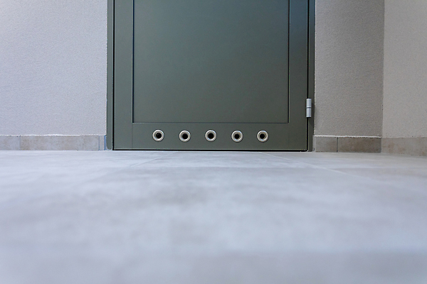 포토 JPG 해외이미지 벽 새로움 바닥 프레임 실내 사람없음 옆모습 가로 세로 유행 문 금속 힘 펼침 방 회색 원형 복도 모서리 우아함 파편 덩어리 석고 엘리먼트 해외202309 해외포토 도형 뷰포인트 컬러 컨셉 모션 재질 내부 파일형식