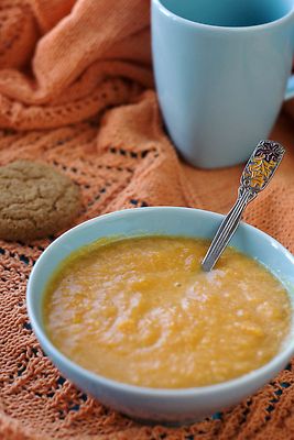 포토 JPG 해외이미지 접시 손 백그라운드 겨울 패턴 다이어트 호박 휴가 주택 따뜻함 사람없음 목재 숟가락 낭만 수확 기구 뜨개질 담요 질감 칼로리 해외202309 해외포토 나무 식기 계절 컨셉 무늬 농업 채소 재료 수저 건강 취미 건물 신체부위 파일형식