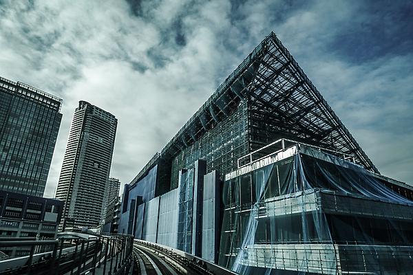 포토 JPG 해외이미지 선 비즈니스 하늘 풍경 사람없음 야외 건물 도시풍경 사무실 일본 고층빌딩 기차 도시 역 도쿄 해외202309 해외포토 건축물 아시아 육상교통 교통시설 대중교통 빌딩 파일형식