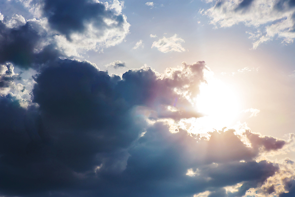 포토 JPG 해외이미지 컬러 백그라운드 자연 하늘 날씨 사람없음 파란색 빛 햇빛 태양 뷰티 일출 검은색 어둠 일몰 회색 예수 분위기 폭풍 천국 흐림 내추럴 항공촬영 해외202309 해외포토 자연요소 뷰포인트 컨셉 노을 신_종교 생태계 파일형식