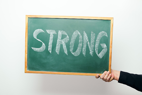 포토 JPG 해외이미지 손 감정 포스터 컨셉 비즈니스 사업가 텍스트 성공 프레임 사람없음 단어 칠판 힘 잡기 그리기 메시지 사인 분필 슬로건 자극 해외202309 해외포토 직업 문자 모션 신체부위 초크 파일형식