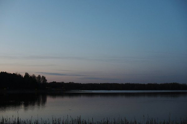 포토 JPG 해외이미지 공원 호수 바다 여행 건축양식 자연 벽지 하늘 표면 아침 추상 휴가 휴식 사람없음 야외 가로 물 파란색 강 햇빛 뷰티 반사 평화 일출 환경 침묵 황혼 일몰 봄 시골 개울 저녁 강가 그림 휴양지 장면 스카이라인 내추럴 웅장함 해외202309 해외포토 주간 자연요소 계절 공공시설 건축 컬러 컨셉 무늬 태양 노을 소리 장소 야간 생태계 파일형식