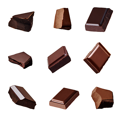 포토 JPG 해외이미지 음식 조각 재료 부분 모션 디저트 사탕 요리 사람없음 갈색 쌓기 초콜릿 검은색 어둠 블록 우유 가을 바 달콤 떨어짐 설탕 먹기 칼로리 코코아 덩어리 찌그러짐 고립 깨짐 엘리먼트 카카오 많음 억울 개조 맛있는 해외202309 해외포토 계절 감정 음료 컬러 컨셉 유제품 맛 파일형식