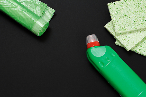 포토 JPG 해외이미지 비닐봉투 사람없음 깨끗함 청소도구 청소 세제 오브젝트 스펀지 해외202309 해외포토 컨셉 봉투 도구 파일형식