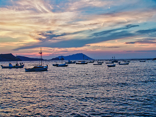 포토 JPG 해외이미지 전통 외관 벽 바다 섬 여행 백그라운드 건축양식 자연 하늘 휴가 거리 주택 파노라마 풍경 사람없음 야외 건물 여름 관광지 도시풍경 마을 발코니 도시 그리스 타운 이웃 그리스인 랜드마크 해외202309 해외포토 서양인 건축물 계절 건축 유럽 촬영기법 생태계 파일형식