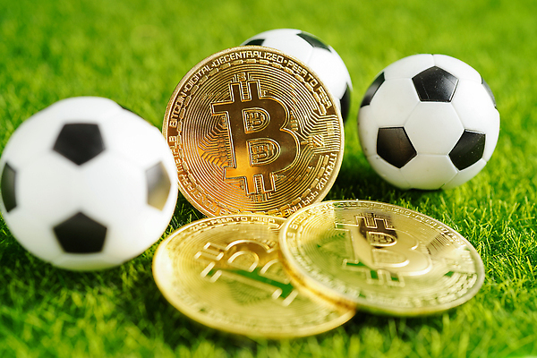 포토 JPG 해외이미지 스포츠 돈 밭 인터넷 비즈니스 공 놀이 성공 경기 사람없음 금융 경제 디지털 동전 축구 웹 경쟁 게임 우승 원형 시장 황금 클래식 도박 암호 심볼 사인 무역 클럽 투자 전자 온라인 토막 골 해외202309 해외포토 도형 산업 컨셉 농업 구기 최고 재산 파일형식