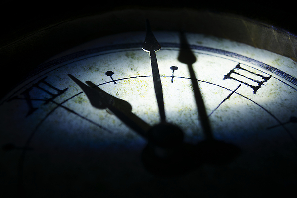 포토 JPG 해외이미지 디자인 시계 컨셉 비즈니스 추상 미래 아이디어 사람없음 사무실 숫자 수확 골동품 흰색 시간 원형 심볼 손목시계 사인 복고 과거 통과 경영 마감 분 옛날 카운트다운 해외202309 해외포토 도형 문자 컬러 무늬 농업 장신구 파일형식