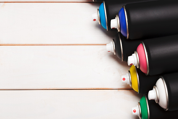 포토 JPG 해외이미지 백그라운드 사람없음 검은색 페인트 물감 캔 스프레이 락카 스프레이락카 카피스페이스 해외202309 해외포토 컬러 공백 미술도구 파일형식