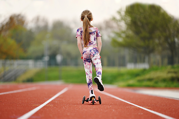 포토 JPG 해외이미지 라이프스타일 공원 여자 교육 행복 어린이 스포츠 밭 건강 미소 사람 사람없음 야외 빨간색 여름 운동 뷰티 유행 바구니 경기장 기쁨 운전 스케이팅 스쿠터 도시 고급 우아함 시원함 레깅스 법정 해외202309 해외포토 계절 공공시설 감정 컬러 컨셉 농업 스포츠시설 모션 하의 겨울스포츠 표정 생활 오토바이 파일형식