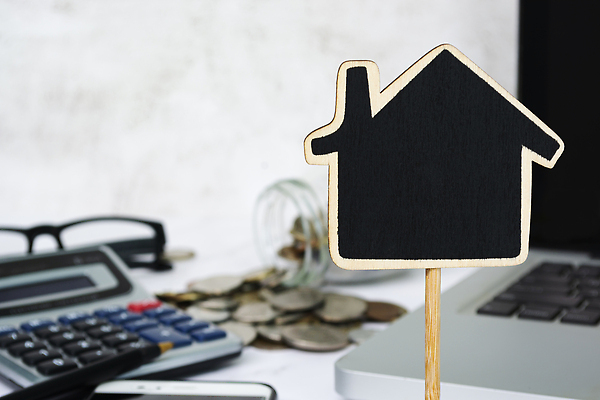 포토 JPG 해외이미지 시계 백그라운드 컨셉 비즈니스 부동산 주택 사람없음 금융 우주 거래 시간 시장 재산 구매 중개인 심볼 사인 투자 가치 평가 주인 경매 대출 렌탈 마케팅 매각 진짜 목차 카피스페이스 현실 제의 해외202309 해외포토 직업 건물 경제 쇼핑 공백 파일형식