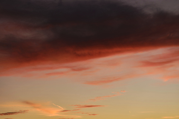 포토 JPG 해외이미지 계절 백그라운드 오렌지 자연 벽지 하늘 아침 날씨 추상 기술 파노라마 사람없음 빨간색 파란색 빛 세트 햇빛 태양 뷰티 노란색 일출 황혼 일몰 새벽 활발 분위기 황금 저녁 수분 천국 흐림 내추럴 오존 수평선 해외202309 해외포토 주간 자연요소 컬러 컨셉 무늬 과일 촬영기법 노을 야간 생태계 파일형식