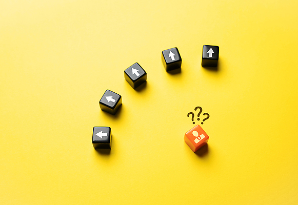 포토 JPG 해외이미지 도로 길 포크 컨셉 새로움 사람없음 탐험 선택 결심 오솔길 교차로 옵션 분열 탐색 다리찢기 부족 개선 경영 루트 방법 순간 업그레이드 위기 의사결정 이슈 선두 해외202309 해외포토 식기 비즈니스 교통시설 모션 파일형식