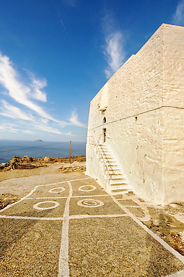 포토 JPG 해외이미지 전통 기독교 종교 십자가 건축양식 사람없음 건물 성당 교회 기도 성직자 승려 그리스 신성 수도원 종탑 천연기념물 랜드마크 비잔틴 신앙심 해외202309 해외포토 건축물 건축 유럽 종교건축 탑 제국 파일형식