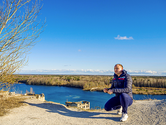 포토 JPG 해외이미지 커플 옷 행복 종이 안경 호수 얼굴 스포츠 포즈 백그라운드 생각 가족 하늘 추상 관리 한명 서기 사람 앉기 소년 야외 물 파란색 강 재킷 흰색 잡기 보트 승차 사인 질감 혼자 해외202309 해외포토 자연요소 1 잡화 남자 감정 어린이 컬러 무늬 배_교통 관계 모션 신체부위 외투 파일형식