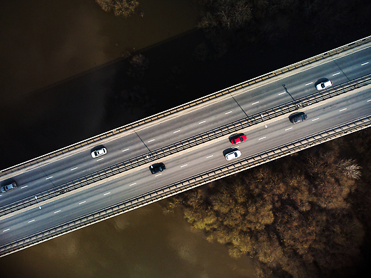 포토 JPG 해외이미지 도로 바다 여행 건축양식 교통시설 자동차 자연 하늘 풍경 사람없음 건물 물 파란색 강 도시풍경 금속 항구 기차 에너지 도시 고속도로 정상 아치 수로 장면 네비게이션 천연기념물 드론 랜드마크 채널 철강 해외202309 해외포토 자연요소 건축물 건축 길 육상교통 컬러 교통 재질 대중교통 시설 생태계 파일형식