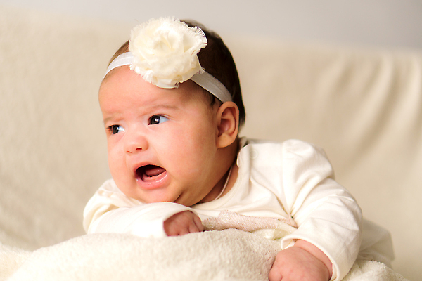 포토 JPG 해외이미지 백인 1 행복 얼굴 어린이 백그라운드 가족 친절 새로움 건강 한명 사람 소년 뷰티 귀여움 슬픔 흰색 아기 신생아 입 달콤 울음 작음 담요 피부 부드러움 걸음마 결백 돌봄 천진난만 해외202309 해외포토 서양인 남자 감정 컬러 컨셉 관계 모션 표정 신체부위 감각 맛 크기 파일형식