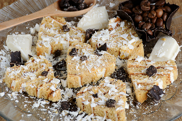 포토 JPG 해외이미지 접시 커피 음식 백그라운드 유리 탁자 디저트 요리 사람없음 목재 장식 초콜릿 숟가락 원두 굽기 먹기 준비 롤 맛있는 해외202309 해외포토 나무 식기 음료 가구 재료 모션 재질 수저 구이 파일형식
