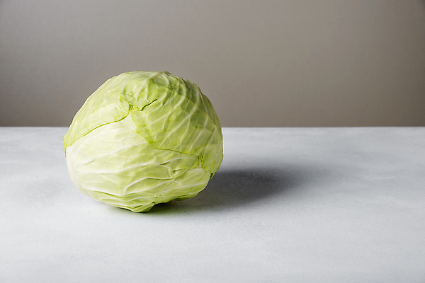 포토 JPG 해외이미지 식물 웰빙 음식 잎 농업 다이어트 채소 재료 탁자 표면 건강 식이요법 사람없음 가로 초록색 눕기 머리 주방 수확 성장 흰색 신선 상품 유기농 양배추 날것 건강식 내추럴 거짓말 식용 정물화 채식주의자 세련 비건 해외202309 해외포토 산업 컬러 가구 모션 신체부위 그림 채식 파일형식