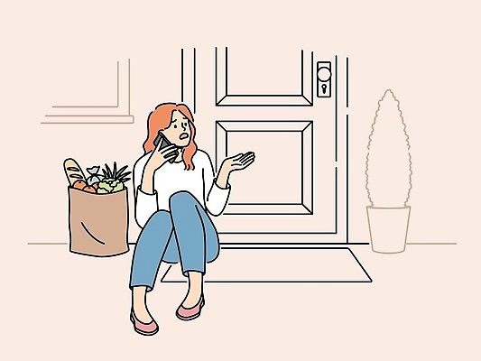 EPS 해외이미지 여자 컨셉 일러스트 통신 열쇠 모바일 출입구 거리 자물쇠 대화 사람 앉기 스마트폰 문 기계 도시 기다림 실패 좌절 토론 고장 입장 전화기 걱정 대문 부름 문제 긴장 고립 어려움 트러블 벡터 접근 해외202309 해외일러스트 감정 모션 말하기 핸드폰 스마트기기 파일형식 전자제품