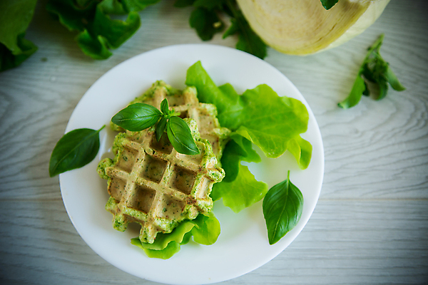 포토 JPG 해외이미지 접시 사람없음 나무바닥 와플 해외202309 해외포토 식기 디저트 바닥 파일형식