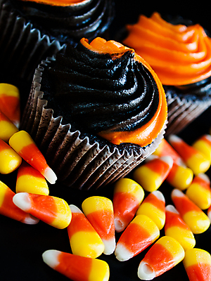 포토 JPG 해외이미지 사탕 사람없음 할로윈 컵케이크 해외202309 해외포토 디저트 케이크 파일형식