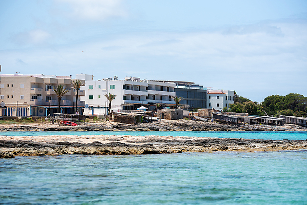 포토 JPG 해외이미지 동물 구름 호수 모래 바다 섬 여행 백그라운드 날개 오렌지 자연 하늘 아침 낚시 휴가 앉기 풍경 성인 사람없음 야외 목재 물 여름 파란색 태양 뷰티 여행객 일출 항구 일몰 보트 스페인 저녁 큼 지중해 수평선 해외202309 해외포토 주간 자연요소 나무 계절 유럽 컬러 배_교통 과일 재료 교통시설 모션 레저 사람 노을 야간 크기 생태계 파일형식