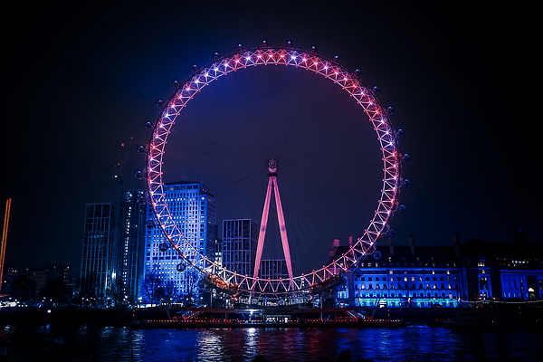 포토 JPG 해외이미지 해외 유럽 크리스마스 겨울 하늘 조명 영국 잉글랜드 사람없음 건물 빛 도시풍경 맑음 도시 야간 런던 랜드마크 해외202309 해외포토 자연요소 건축물 계절 기념일 나라 날씨 풍경 파일형식