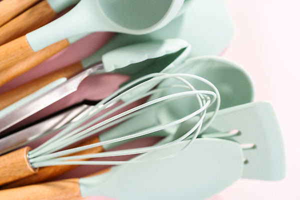 포토 JPG 해외이미지 분홍색 새로움 사람없음 파란색 기구 해외202309 해외포토 컬러 컨셉 파일형식