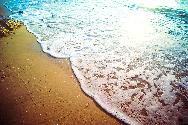 포토 JPG 해외이미지 모래 파도 바다 섬 여행 백그라운드 자연 벽지 하늘 휴가 휴식 해변 사람없음 야외 가로 물 파란색 모래사장 햇빛 뷰티 맑음 거품 흰색 메시지 질감 웨이브 내추럴 해외202309 해외포토 자연요소 컬러 컨셉 날씨 태양 생태계 파일형식