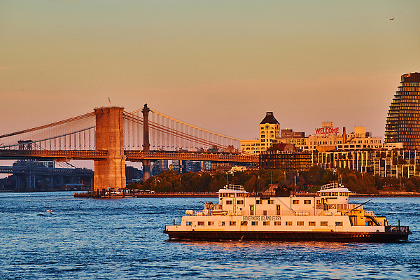 포토 JPG 해외이미지 바다 여행 건축양식 하늘 휴가 항해 풍경 사람없음 건물 물 여름 강 도시풍경 여행객 탑 항구 고층빌딩 일몰 도시 보트 크루즈 뉴욕 함선 스카이라인 맨해튼 랜드마크 해외202309 해외포토 자연요소 건축물 계절 건축 배_교통 교통시설 사람 빌딩 노을 미국 파일형식