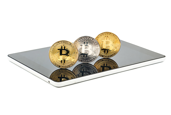 포토 JPG 해외이미지 백그라운드 컨셉 돈 인터넷 비즈니스 탁자 사람없음 금융 경제 빛 알약 금속 디지털 스크린 동전 웹 블록 성장 네트워크 시장 황금 암호 구매 주식 심볼 무역 투자 상업 전자 이익 토막 가상 비용 해외202309 해외포토 산업 가구 재질 쇼핑 약 재산 파일형식