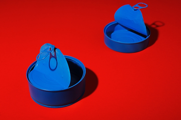 포토 JPG 해외이미지 백그라운드 사람없음 빨간색 금속 오픈 화려 캔 팝아트 해외202309 해외포토 컬러 컨셉 재질 그림 파일형식