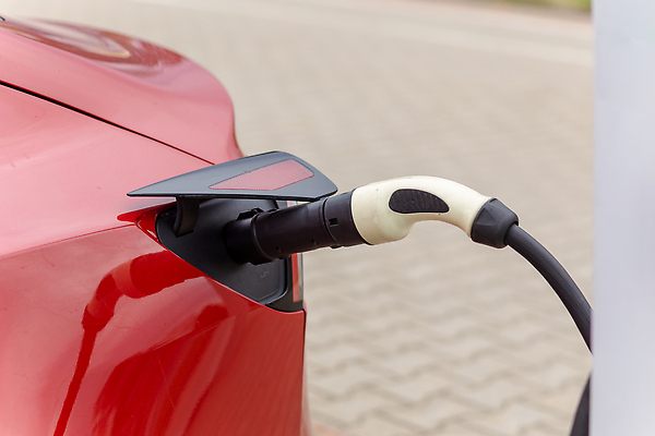 포토 JPG 해외이미지 산업 백그라운드 컨셉 교통시설 자동차 미래 사람없음 초록색 환경 힘 재활용 운전 에너지 그린에너지 콘센트 플러그 역 연결 주차 에코 생태계 연료 엔진 잡종 충전 모터 로딩 베터리 생태학 요금 자동 전기자동차 충전기 공급 해외202309 해외포토 교육 육상교통 컬러 교통 모션 기계 시설 친환경 파일형식