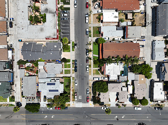 포토 JPG 해외이미지 도로 비즈니스 자동차 하늘 거리 주택 사람없음 야외 파란색 유행 미국 수확 도시 도심 캘리포니아 콘도 커뮤니티 북쪽 타운 이웃 남쪽 산티아고 조감도 힙스터 해외202309 해외포토 패션 길 육상교통 컬러 북아메리카 농업 교통시설 숙소 건물 방향 파일형식