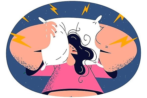 EPS 해외이미지 여자 일러스트 베개 스트레스 건강 피곤 한명 성인 소리 고통 짜증 찡그림 귀막기 두통 시끄러움 편두통 성인여자한명만 해외202309 해외일러스트 1 감정 컨셉 침구 표정 사람 손짓 질병 여자한명만 성인여자만 파일형식 벡터