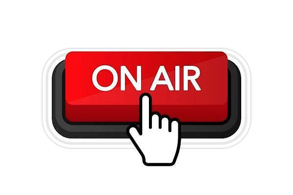 EPS 해외이미지 학생 배너 음악 스티커 인터넷 일러스트 통신 놀이 실내 경고 빨간색 단어 빛 상자 라벨 검은색 텔레비전 침묵 소리 장비 무대 흰색 개울 뉴스 심볼 라디오 네온 쇼 오디오 방송 온라인 고립 소셜 주목 생존 웨비나 해외202309 해외일러스트 문자 컬러 문화예술 프레임 내부 전자제품 강 세미나 파일형식 벡터 언택트