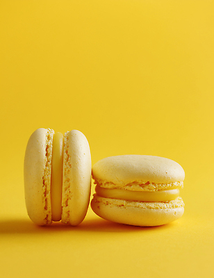 포토 JPG 해외이미지 사람없음 노란색 달콤 마카롱 해외202309 해외포토 컬러 디저트 맛 파일형식