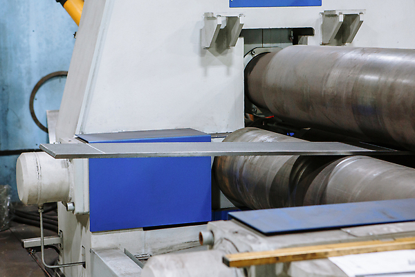 포토 JPG 해외이미지 모양 접시 산업 포즈 패턴 곡선 부분 공장 교통시설 숙이기 사람없음 금속 기계 장비 업무 작업실 제조 철 준비 만들기 롤 롤러 튜브 시트 공학 엘리먼트 자동 자동화 전환 접기 철강 해외202309 해외포토 식기 교육 선 교통 무늬 공업 모션 재질 작업 시설 파일형식