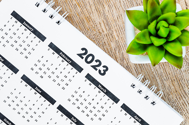 포토 JPG 해외이미지 나무 디자인 계절 화분 종이 여행 백그라운드 비즈니스 태국 자연 탁자 휴가 새로움 이벤트 사람없음 가로 관광지 컬러풀 사무실 숫자 다이어리 공백 달력 시간 일주일 책상 페이지 작업도구 월 작업대 조언 비어있는 해외202309 해외포토 식물 문자 아시아 컬러 가구 컨셉 사무용품 도구 날짜 생태계 파일형식