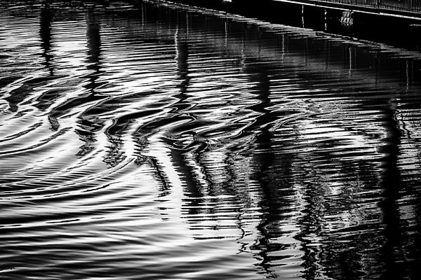 포토 JPG 해외이미지 모양 템플릿 디자인 배너 종이 선 벽 파도 백그라운드 패턴 곡선 일러스트 비즈니스 벽지 추상 흑백 미술 경사 사람없음 그래픽 장식 빛 유행 디지털 검은색 줄무늬 회색 수확 흰색 직물 인쇄 질감 복고 심플 기하학 그런지 엘리먼트 스타일 미니멀 효과 해외202309 해외포토 바다 컬러 무늬 농업 문화예술 촬영기법 파일형식